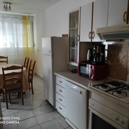 Apartment Rolanda - Spacious Zadar